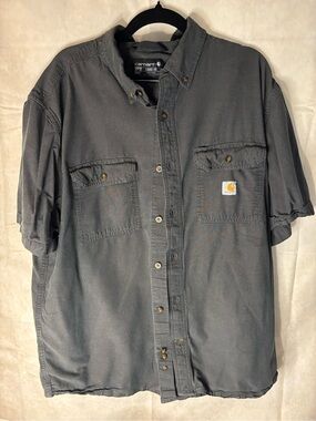 Carhartt Short-Sleeve Button-Down Shirt in Charcoal Gray